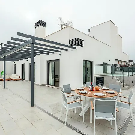 Tejares Luxury Penthouse En Triana - Gran Terraza, Piscina & Parking Privados Apartment *