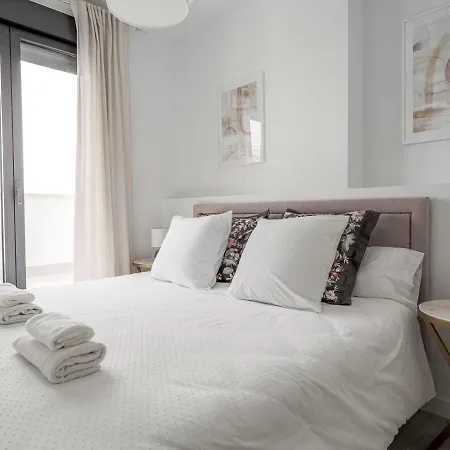 Tejares Luxury Penthouse En Triana - Gran Terraza, Piscina & Parking Privados Seville