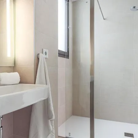 Apartment Tejares Luxury Penthouse En Triana - Gran Terraza, Piscina & Parking Privados
