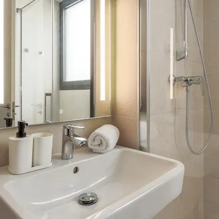 Apartment Tejares Luxury Penthouse En Triana - Gran Terraza, Piscina & Parking Privados *