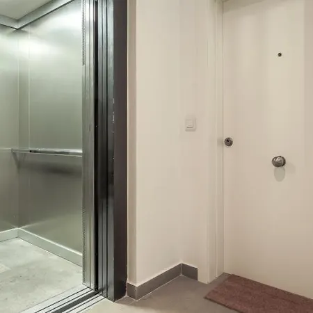 Tejares Luxury Penthouse En Triana - Gran Terraza, Piscina & Parking Privados