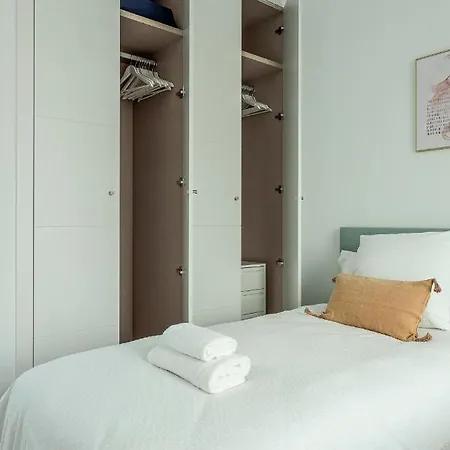 Tejares Luxury Penthouse En Triana - Gran Terraza, Piscina & Parking Privados *