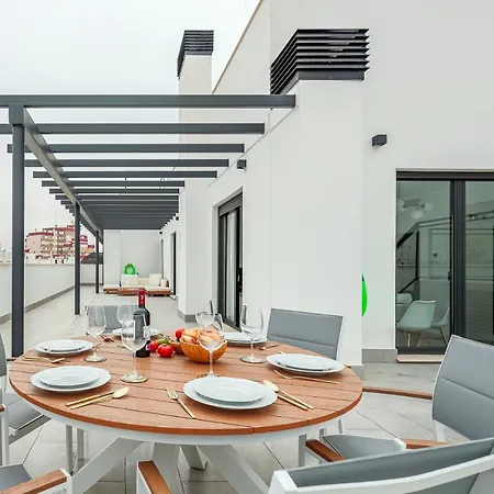 Tejares Luxury Penthouse En Triana - Gran Terraza, Piscina & Parking Privados Seville