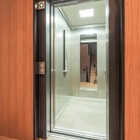Tejares Luxury Penthouse En Triana - Gran Terraza, Piscina & Parking Privados Apartment