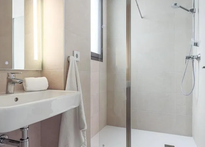 Appartement Tejares Luxury Penthouse En Triana - Gran Terraza, Piscina & Parking Privados