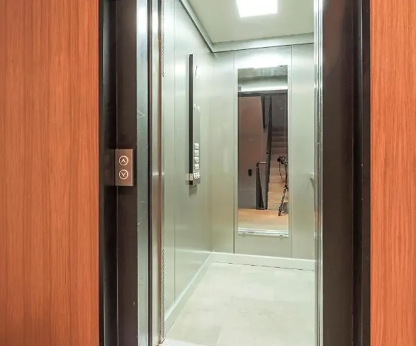 Tejares Luxury Penthouse En Triana - Gran Terraza, Piscina & Parking Privados Appartement